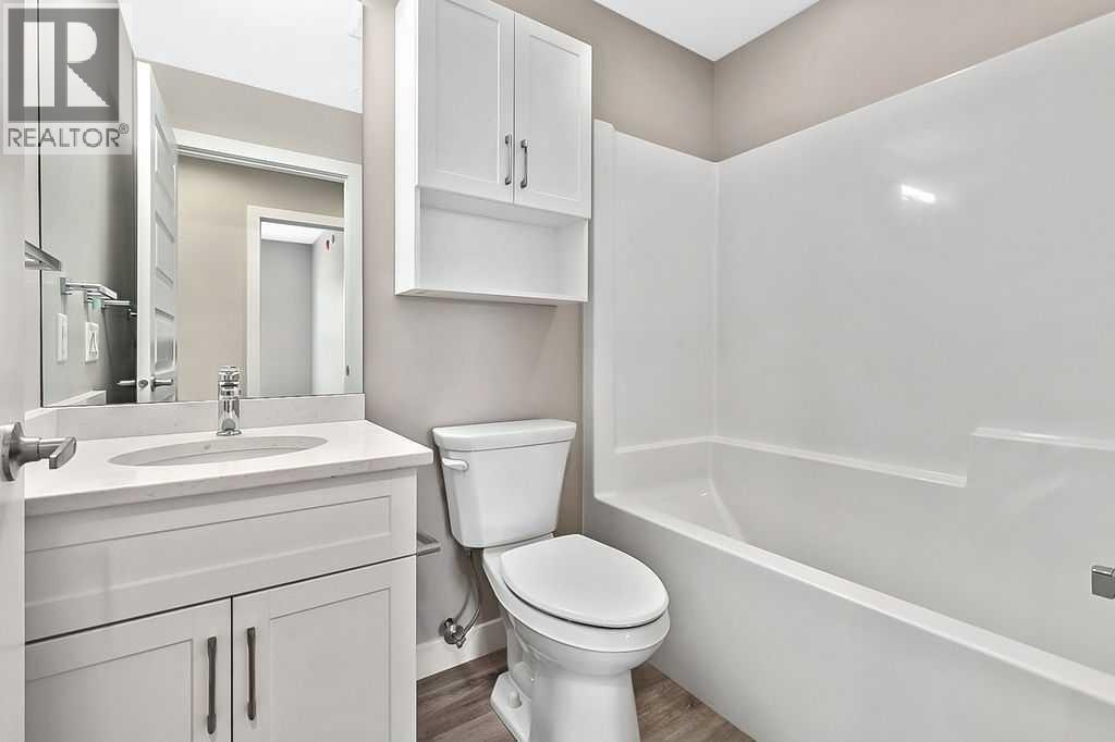 201, 97 Station Drive, Sylvan Lake, Alberta  T4S 0S6 - Photo 14 - A2288651