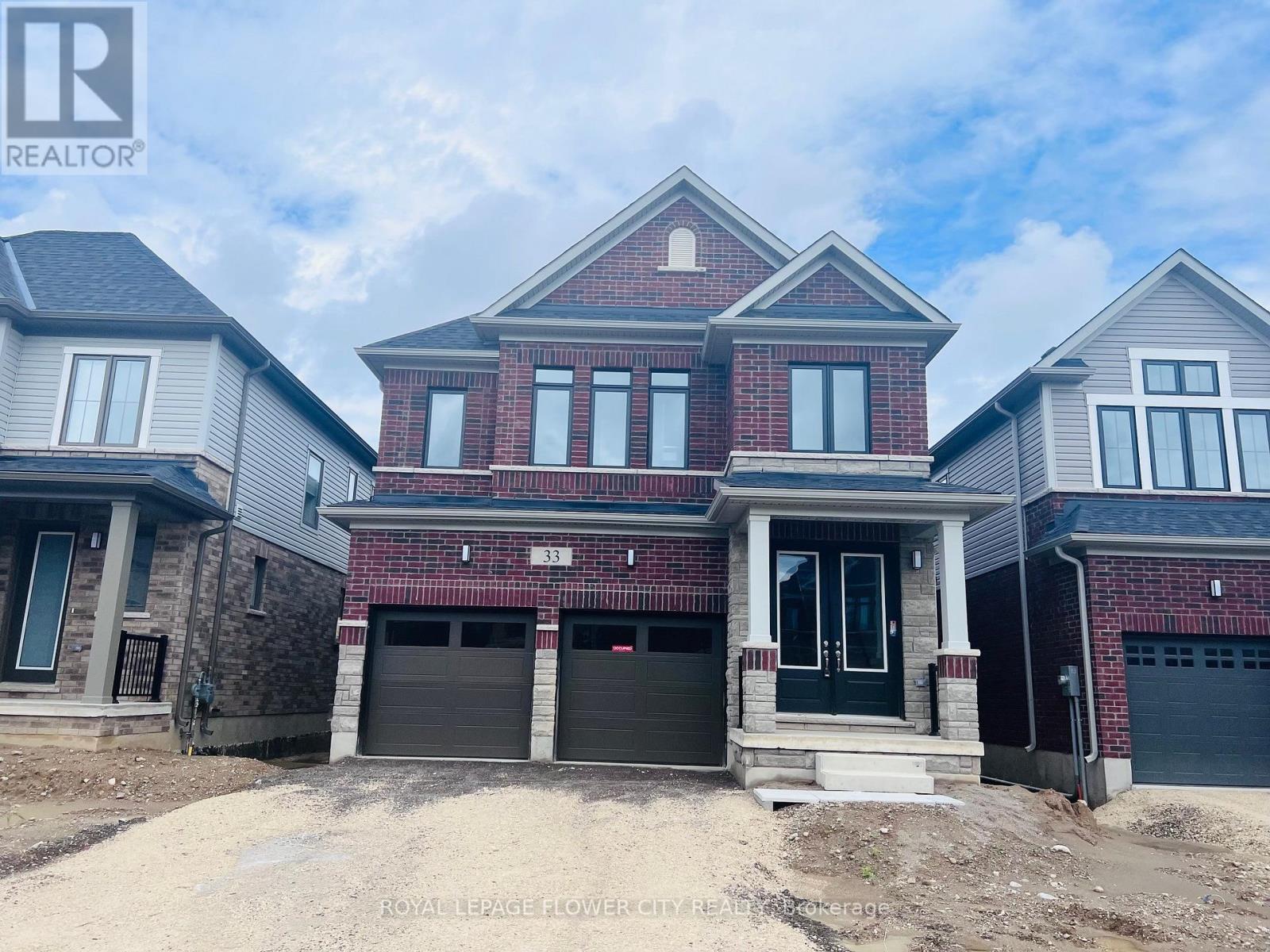 33 Prince Philip Boulevard, North Dumfries, Ontario  N0B 1E0 - Photo 2 - X12718676