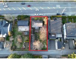 14068 NORTH BLUFF ROAD, White Rock, British Columbia