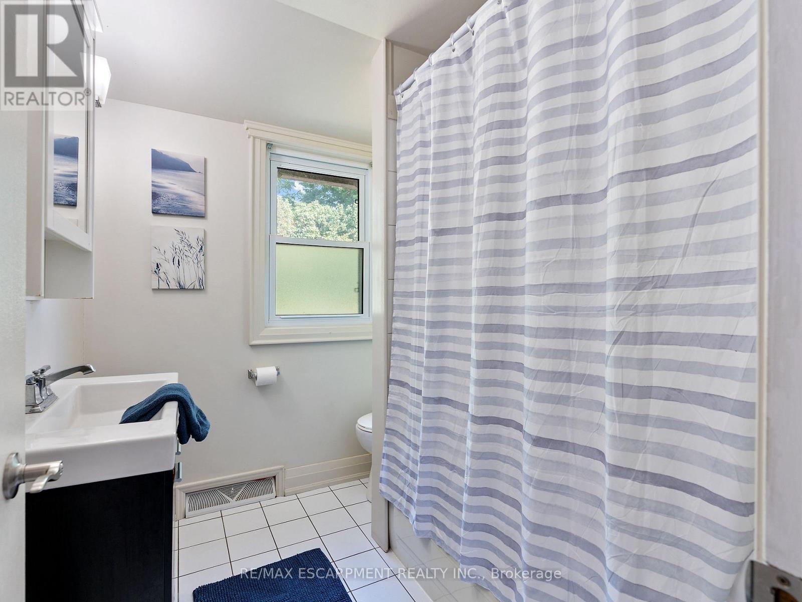 2712 North Shore Drive, Haldimand, Ontario  N0A 1K0 - Photo 22 - X12820938