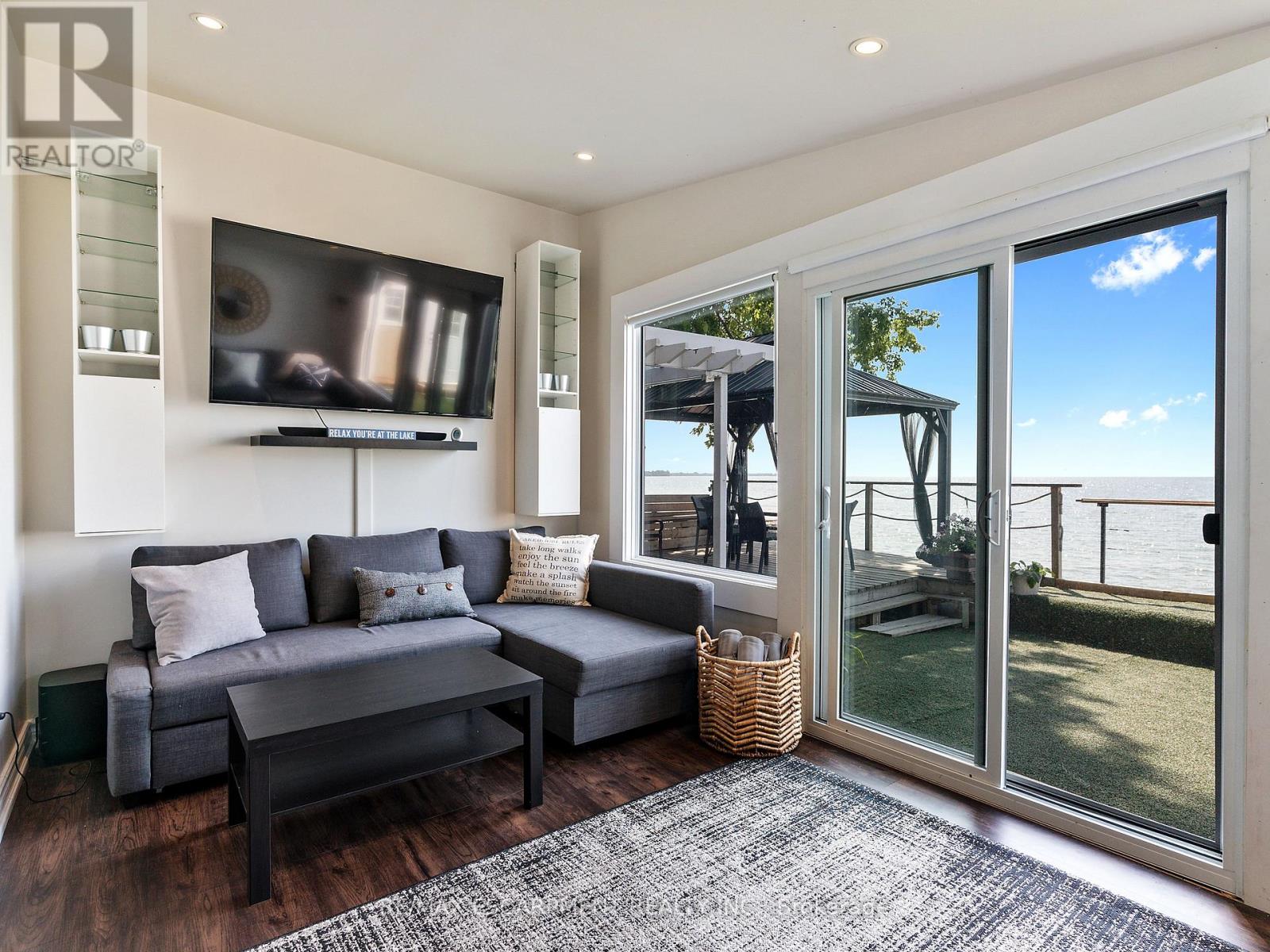 2712 North Shore Drive, Haldimand, Ontario  N0A 1K0 - Photo 7 - X12820938