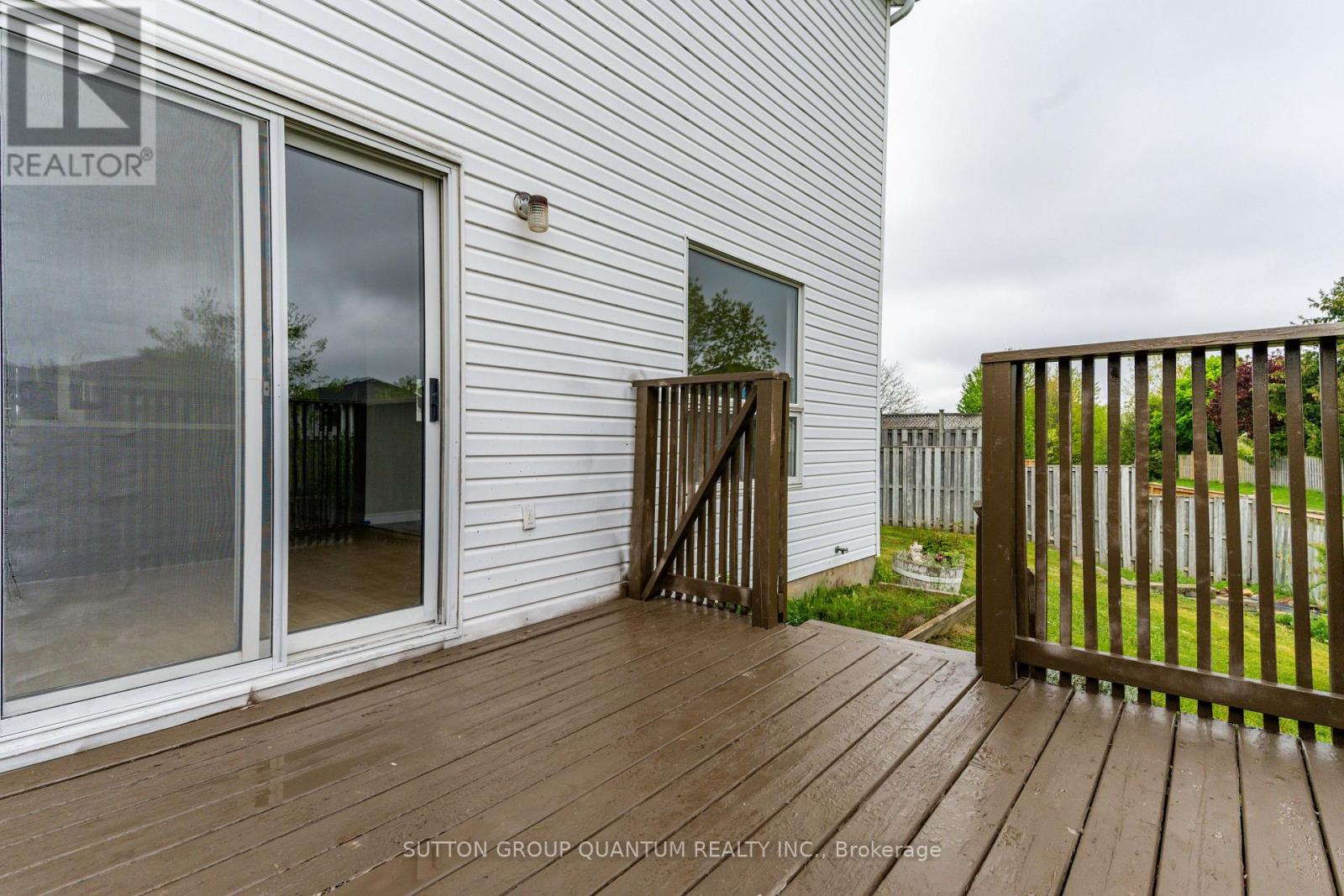 Upper - 48 White Sands Court, Kitchener, Ontario  N2E 3S4 - Photo 27 - X12820950
