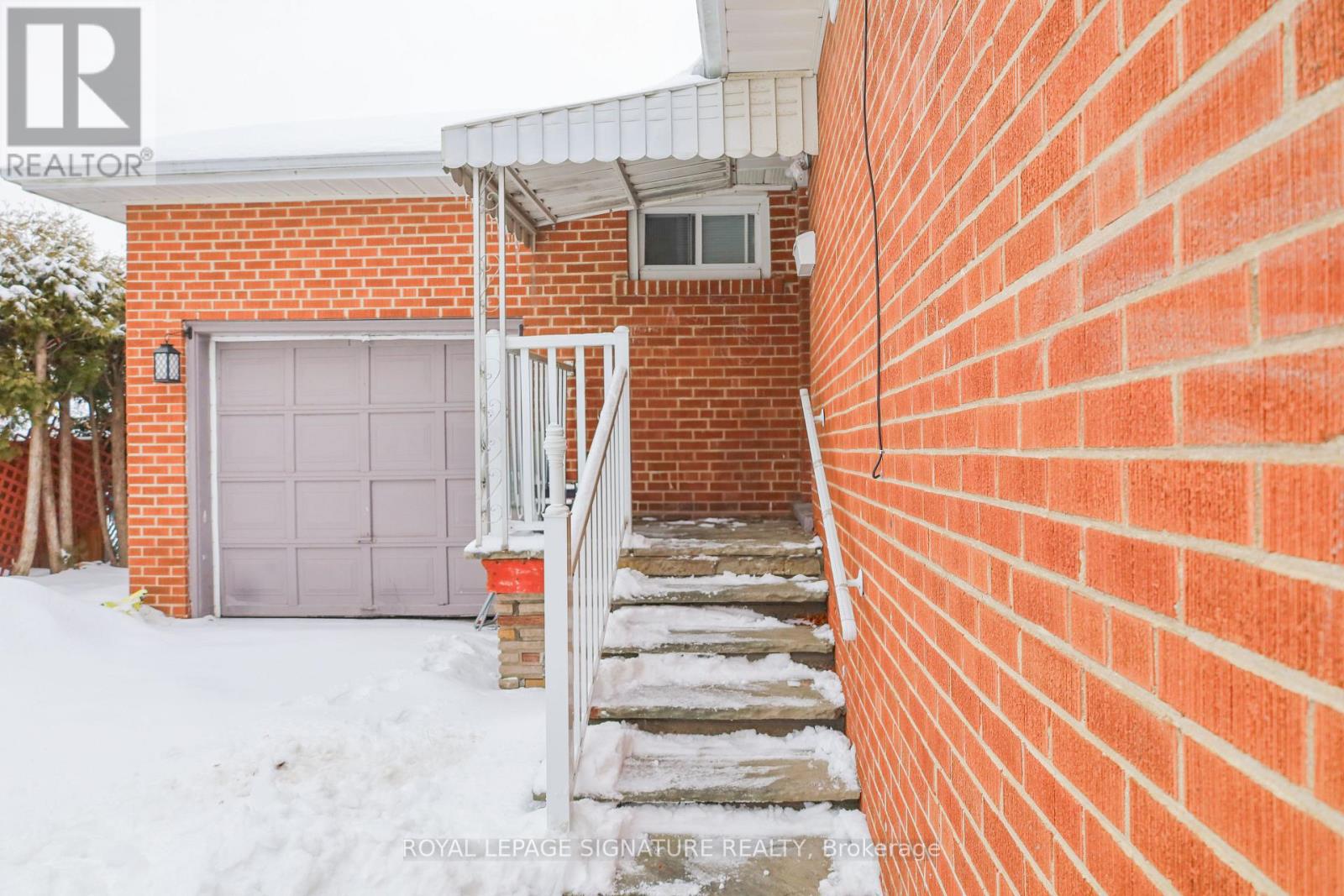 UPPER - 39 BRISCO STREET, Brampton, Ontario