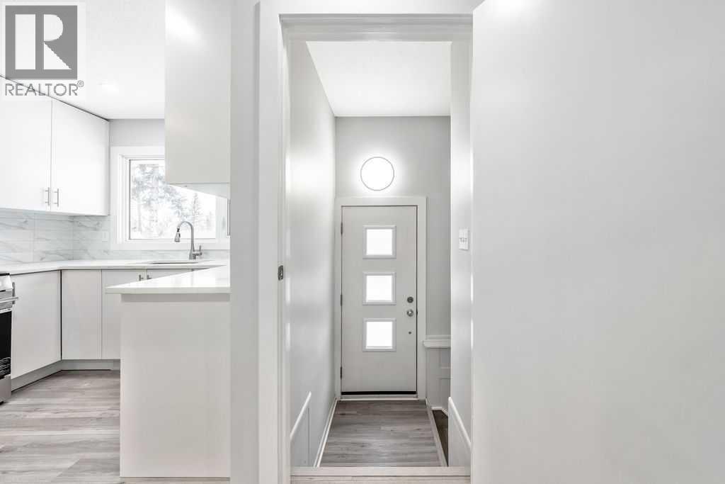 60 Fawn Crescent Se, Calgary, Alberta  T2H 0V6 - Photo 14 - A2281934