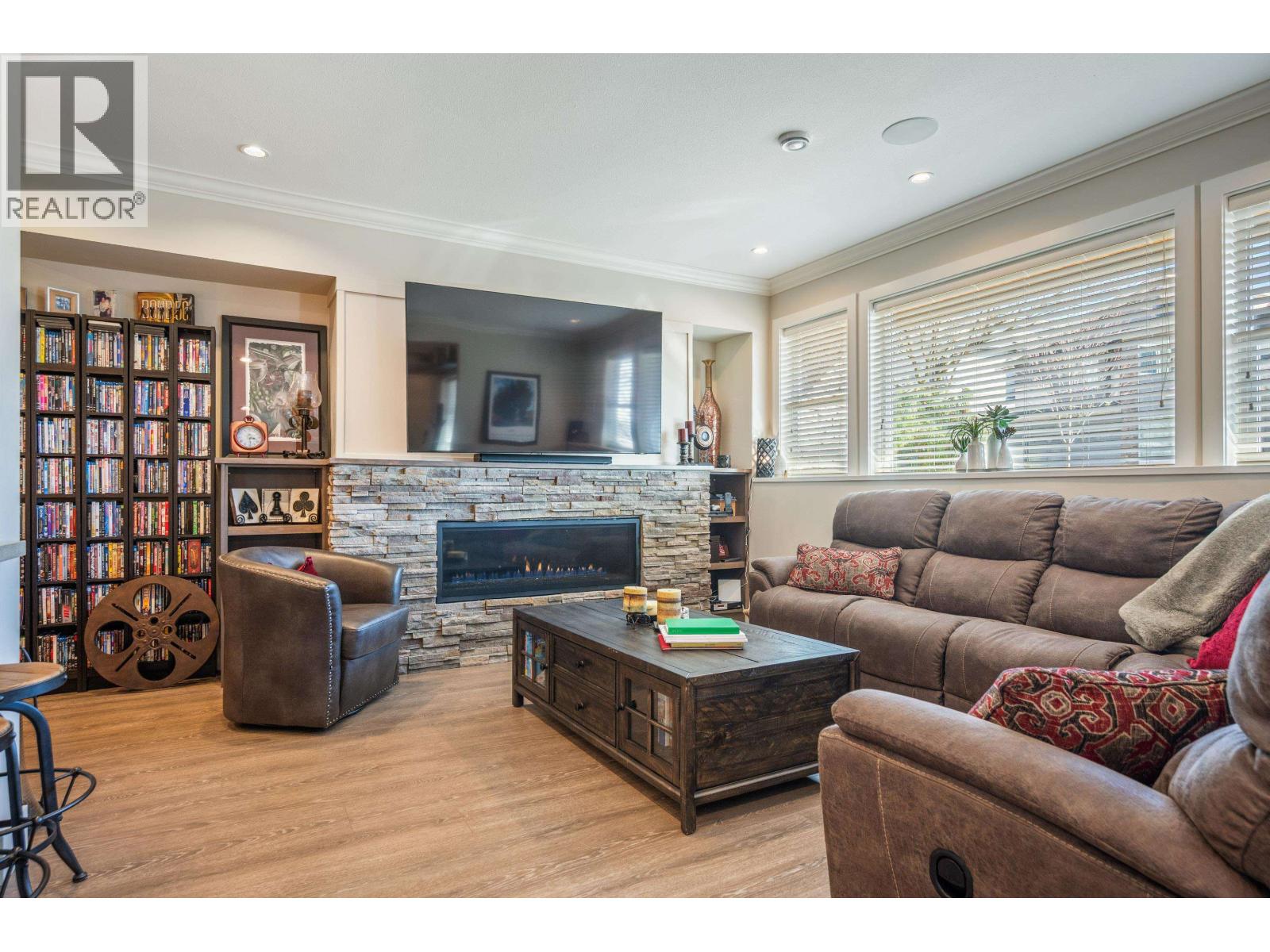 1412 Strawline Hill Street, Coquitlam, British Columbia  V3E 0L5 - Photo 29 - R3089232