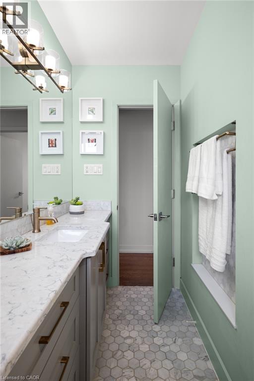 60 Kenwood Drive, Kitchener, Ontario  N2B 3H2 - Photo 17 - 40805968