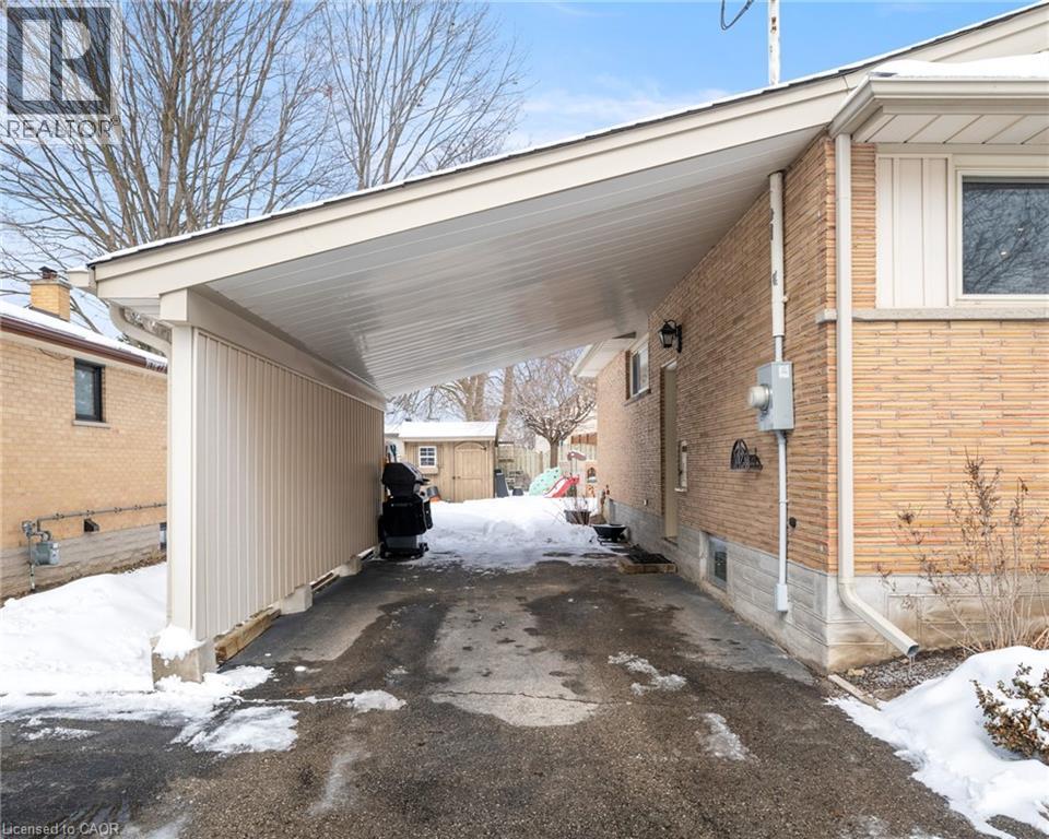 60 Kenwood Drive, Kitchener, Ontario  N2B 3H2 - Photo 5 - 40805968
