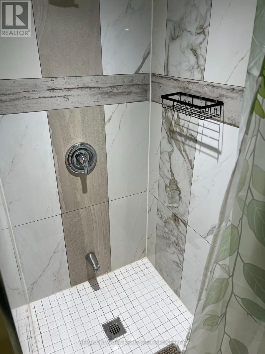 Lower - 3968 St Peter Street, Niagara Falls, Ontario  L2J 2N8 - Photo 14 - X12814026