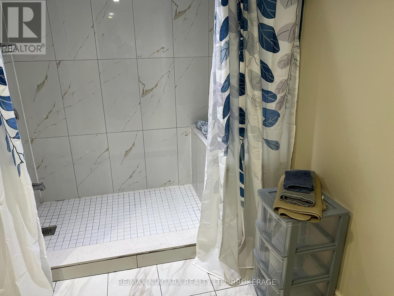 Lower - 3968 St Peter Street, Niagara Falls, Ontario  L2J 2N8 - Photo 20 - X12814026