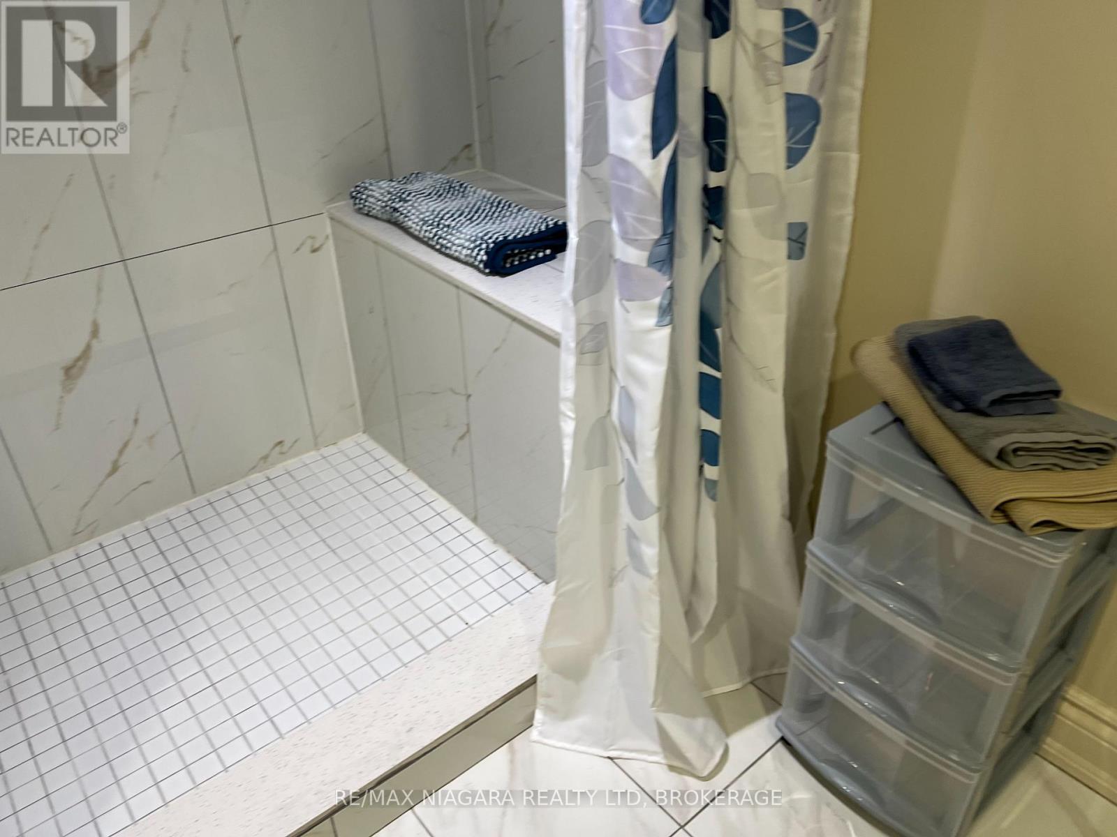 Lower - 3968 St Peter Street, Niagara Falls, Ontario  L2J 2N8 - Photo 8 - X12814026