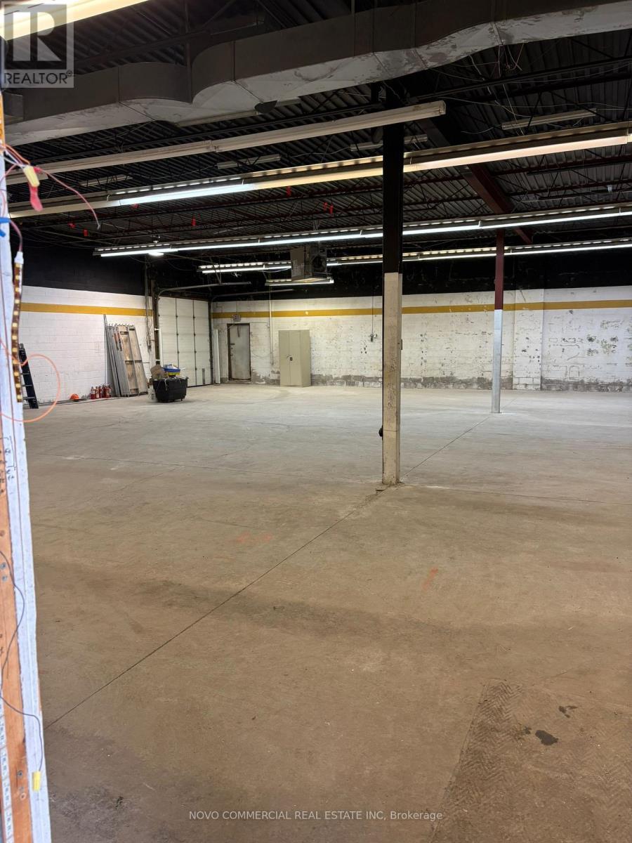 196 North Queen Street, Toronto, Ontario  M9C 4Y1 - Photo 4 - W12448126