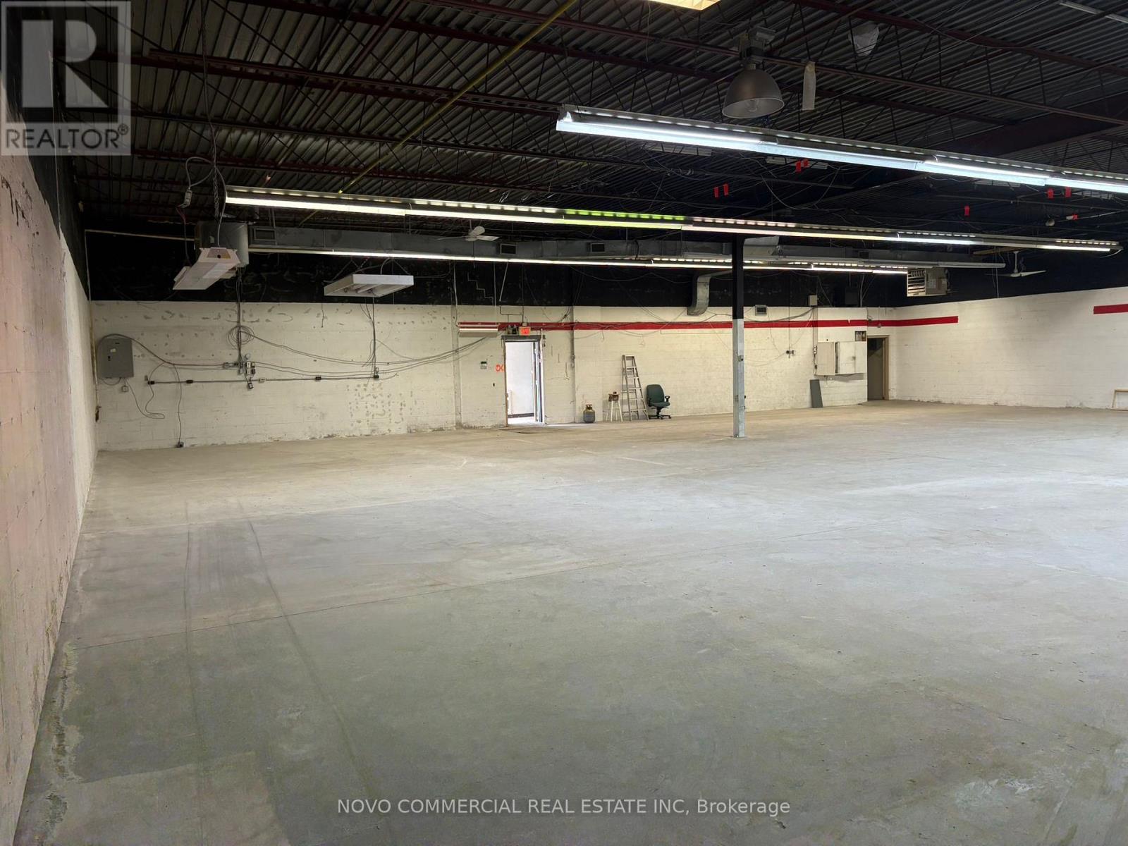 196 North Queen Street, Toronto, Ontario  M9C 4Y1 - Photo 7 - W12448126