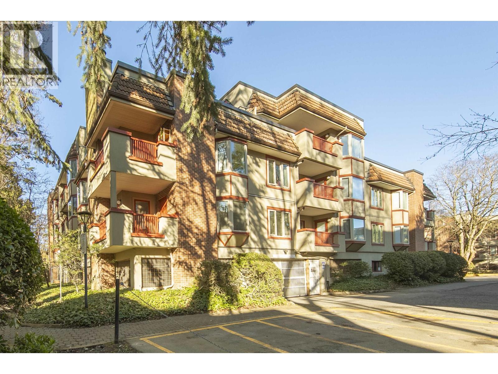 124 7531 Minoru Boulevard, Richmond, British Columbia  V6Y 1Z3 - Photo 2 - R3093652