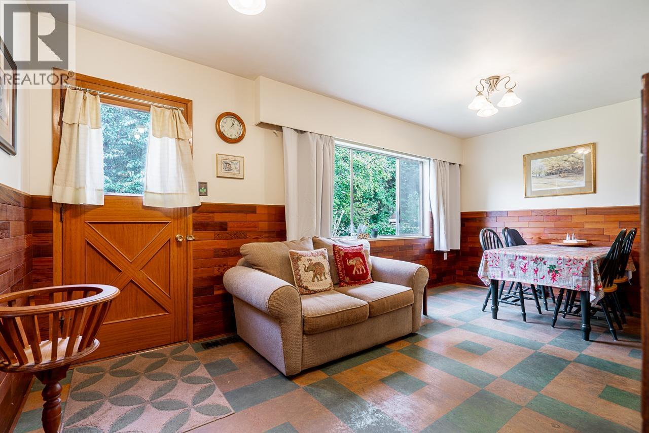 7475 Colleen Street, Burnaby, British Columbia  V5A 2A5 - Photo 16 - R3093656