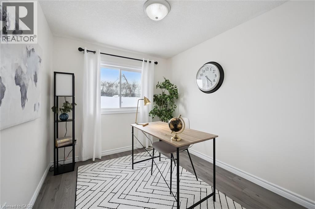 465 Activa Avenue, Kitchener, Ontario  N2E 4B9 - Photo 27 - 40794744