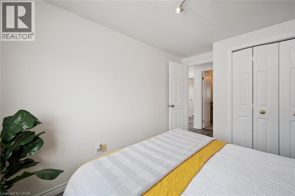 465 Activa Avenue, Kitchener, Ontario  N2E 4B9 - Photo 26 - 40794744