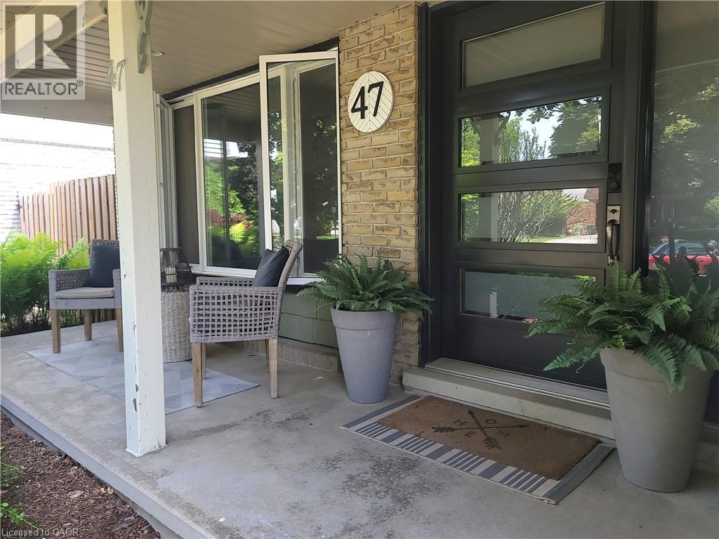 47 Manor Drive, Kitchener, Ontario  N2A 2T9 - Photo 5 - 40804667