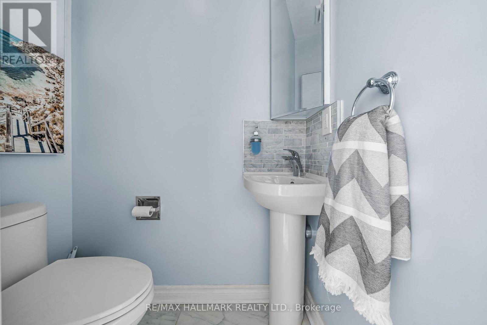 64 Sylvan Valley Way, Toronto, Ontario  M5M 4M3 - Photo 17 - C12821016