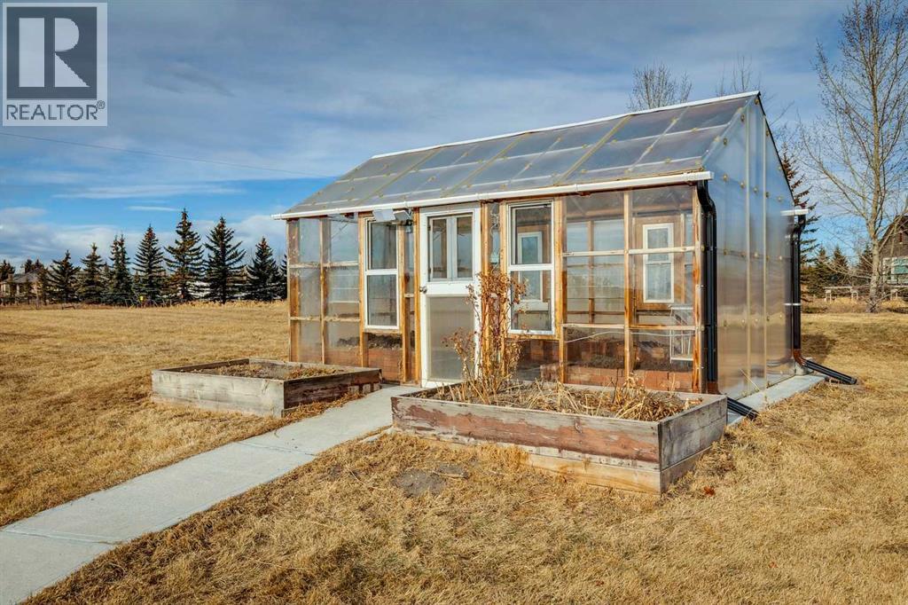 2 Willow Creek Green, Rural Rocky View County, Alberta T3R 0K3 - Photo 38 - A2285373