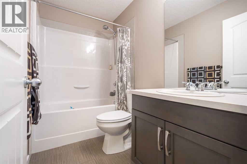 41 Marquis Common Se, Calgary, Alberta  T3M 1N8 - Photo 31 - A2287342