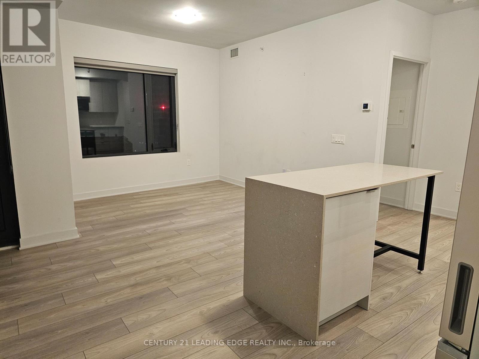 4001 - 2920 Hwy 7, Vaughan, Ontario  L4K 0P4 - Photo 6 - N12821002