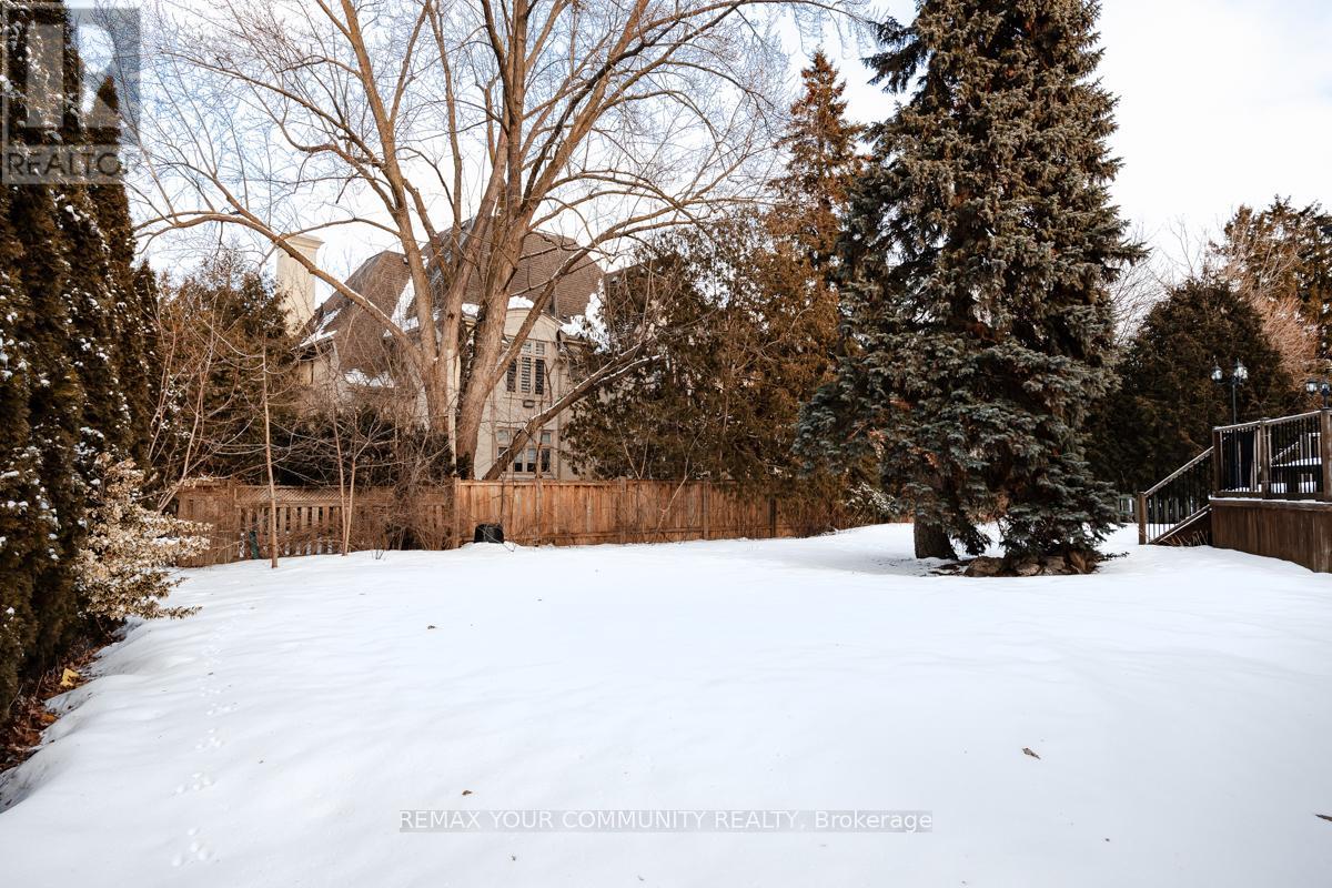 Main - 16 Orlon Crescent, Richmond Hill, Ontario  L4C 6S5 - Photo 21 - N12821008