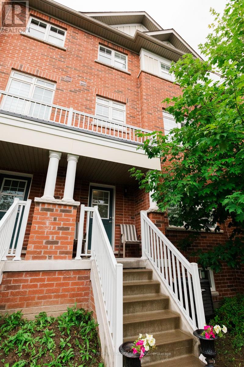 102 Roy Grove Way, Markham, Ontario  L6E 0T7 - Photo 4 - N12821018