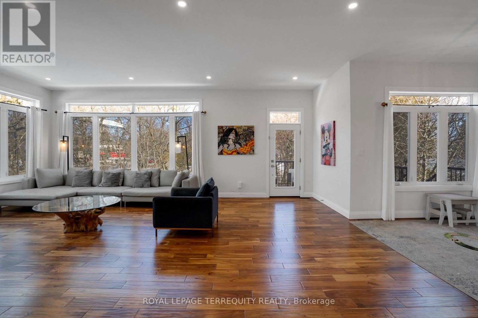 716 North Shore Boulevard E, Burlington, Ontario  L7T 1X6 - Photo 14 - W12820564