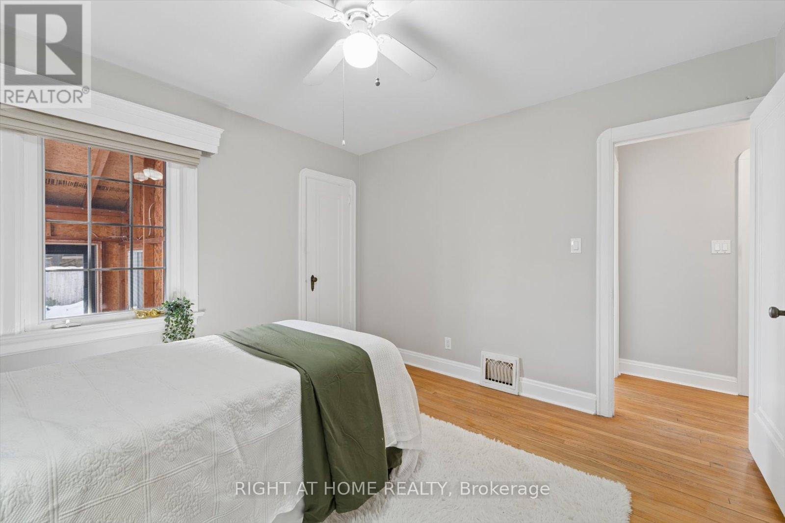 56 Cadillac Avenue N, Oshawa, Ontario  L1G 6B7 - Photo 24 - E12820482