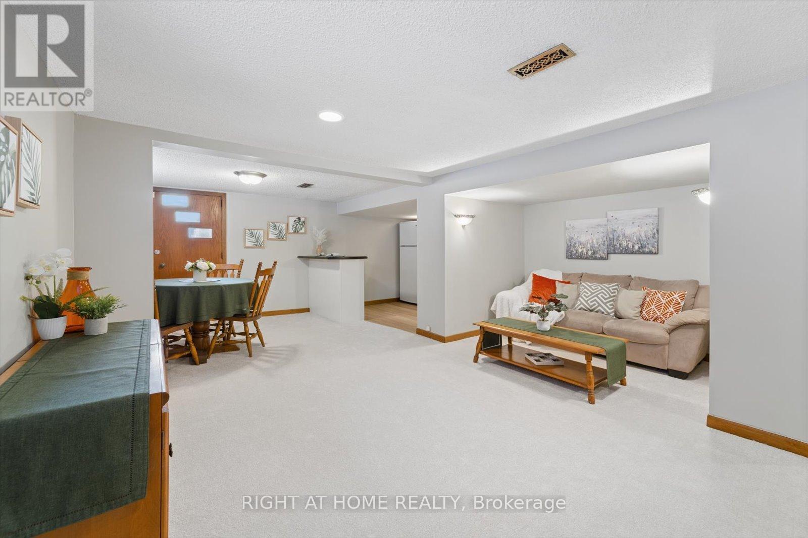 56 Cadillac Avenue N, Oshawa, Ontario  L1G 6B7 - Photo 29 - E12820482