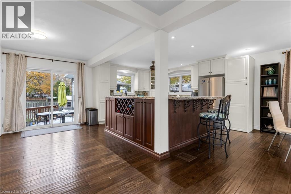 21 Lakeside Drive, Grimsby, Ontario  L3M 2K9 - Photo 15 - 40807528