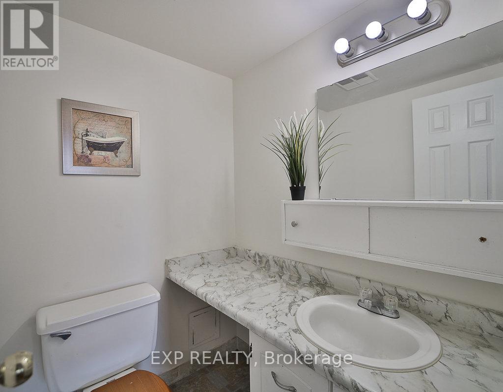 1405 - 20 Mississauga Valley Boulevard, Mississauga, Ontario  L5A 3S1 - Photo 15 - W12821000