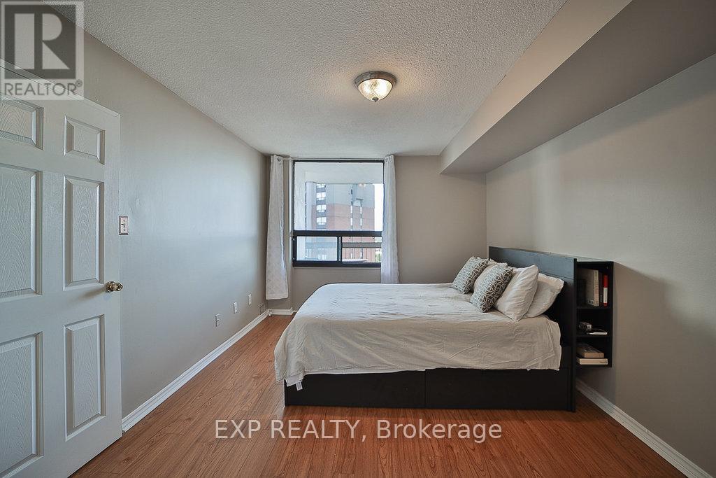 1405 - 20 Mississauga Valley Boulevard, Mississauga, Ontario  L5A 3S1 - Photo 7 - W12821000