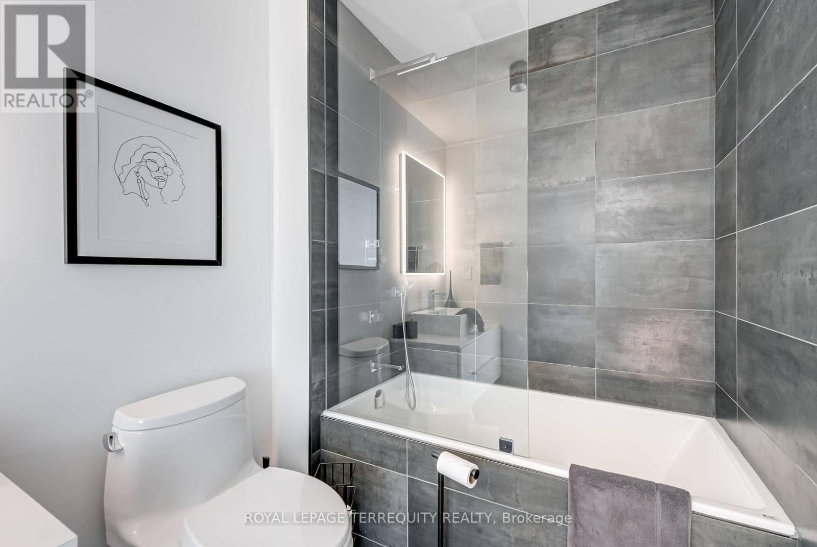 1210 - 15 Windermere Avenue, Toronto, Ontario  M6S 5A2 - Photo 24 - W12821020