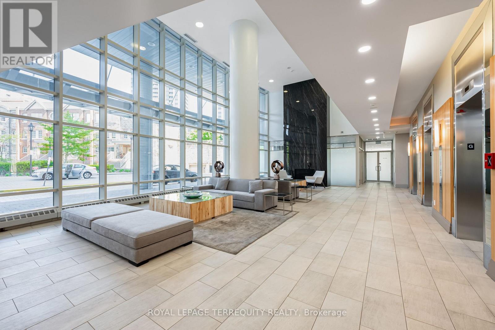 1210 - 15 Windermere Avenue, Toronto, Ontario  M6S 5A2 - Photo 33 - W12821020