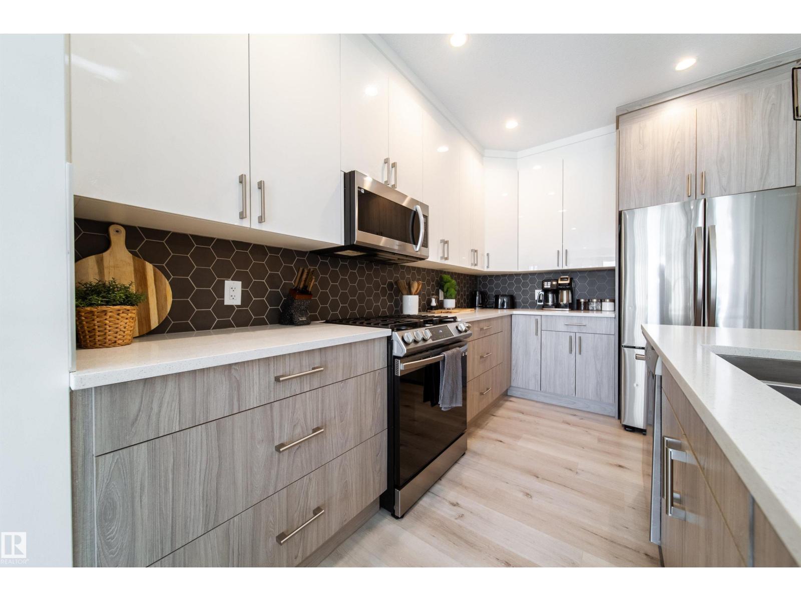 8040 Kiriak Li Sw, Edmonton, Alberta  T6W 4V2 - Photo 16 - E4474843