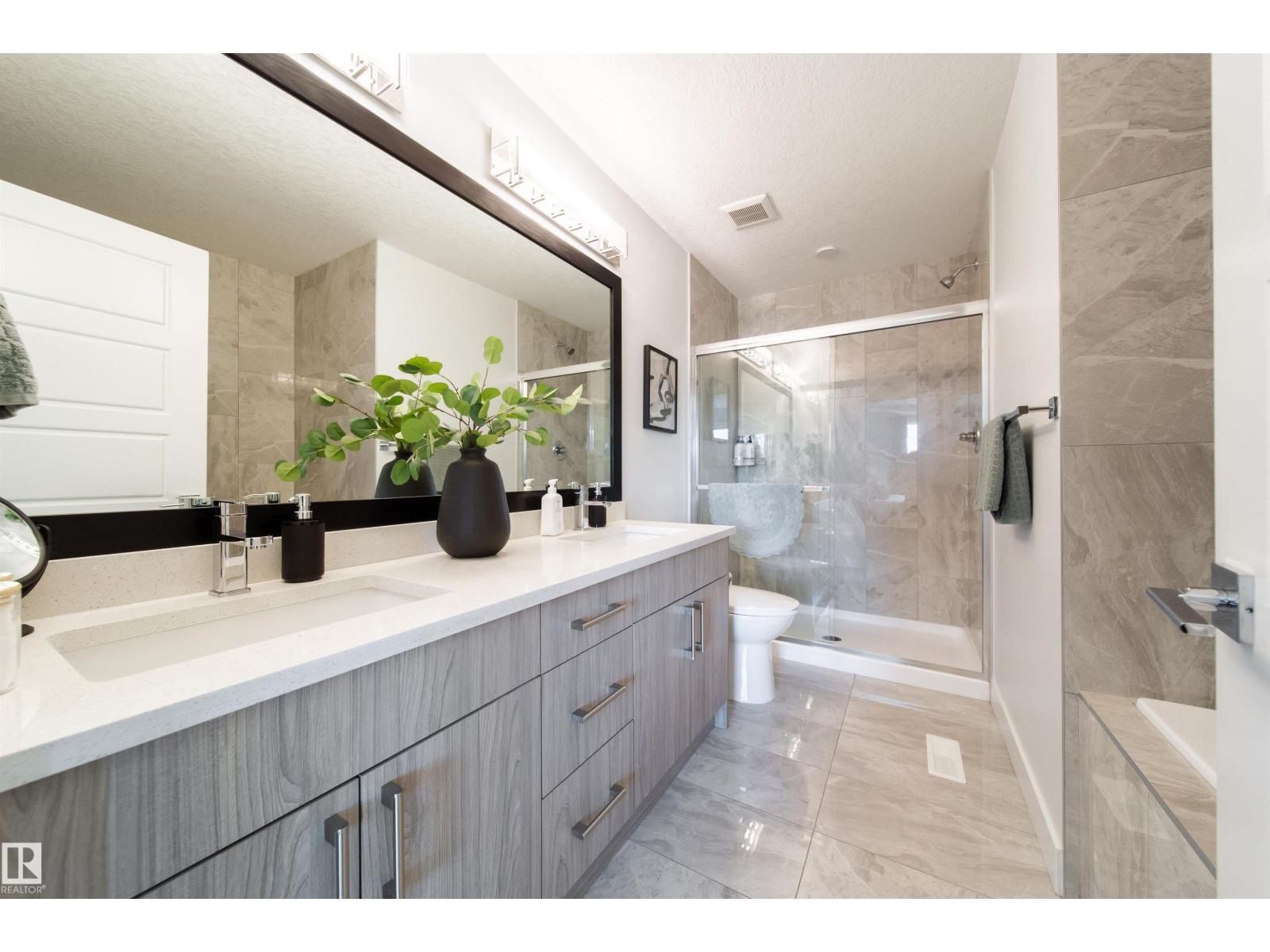 8040 Kiriak Li Sw, Edmonton, Alberta  T6W 4V2 - Photo 40 - E4474843