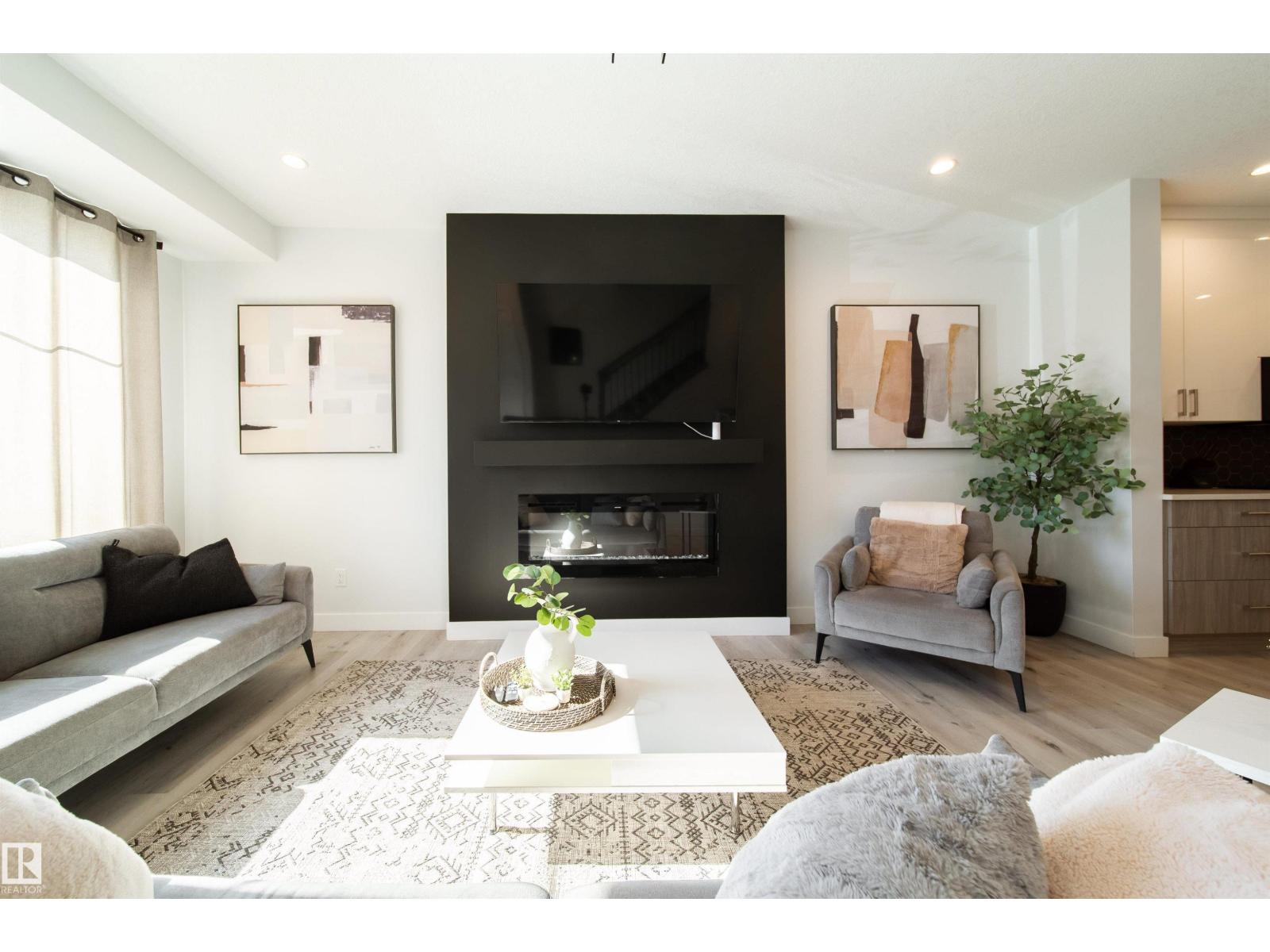 8040 Kiriak Li Sw, Edmonton, Alberta  T6W 4V2 - Photo 5 - E4474843