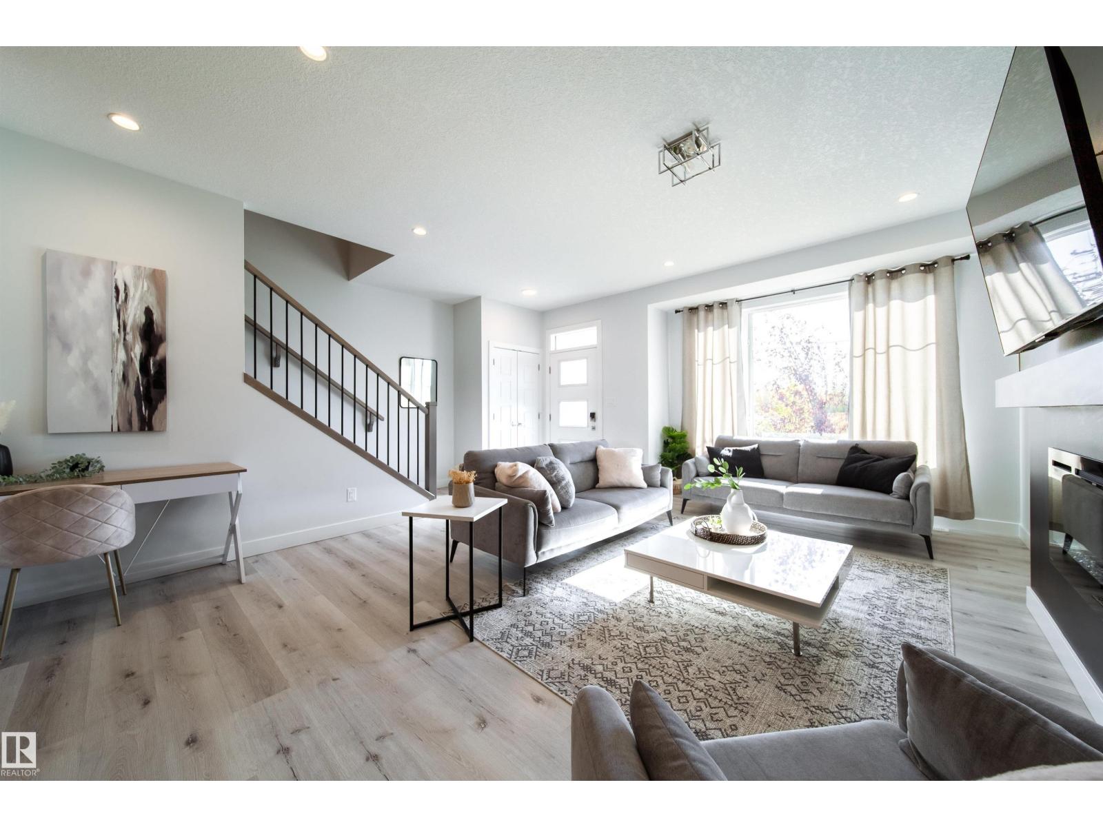 8040 Kiriak Li Sw, Edmonton, Alberta  T6W 4V2 - Photo 9 - E4474843