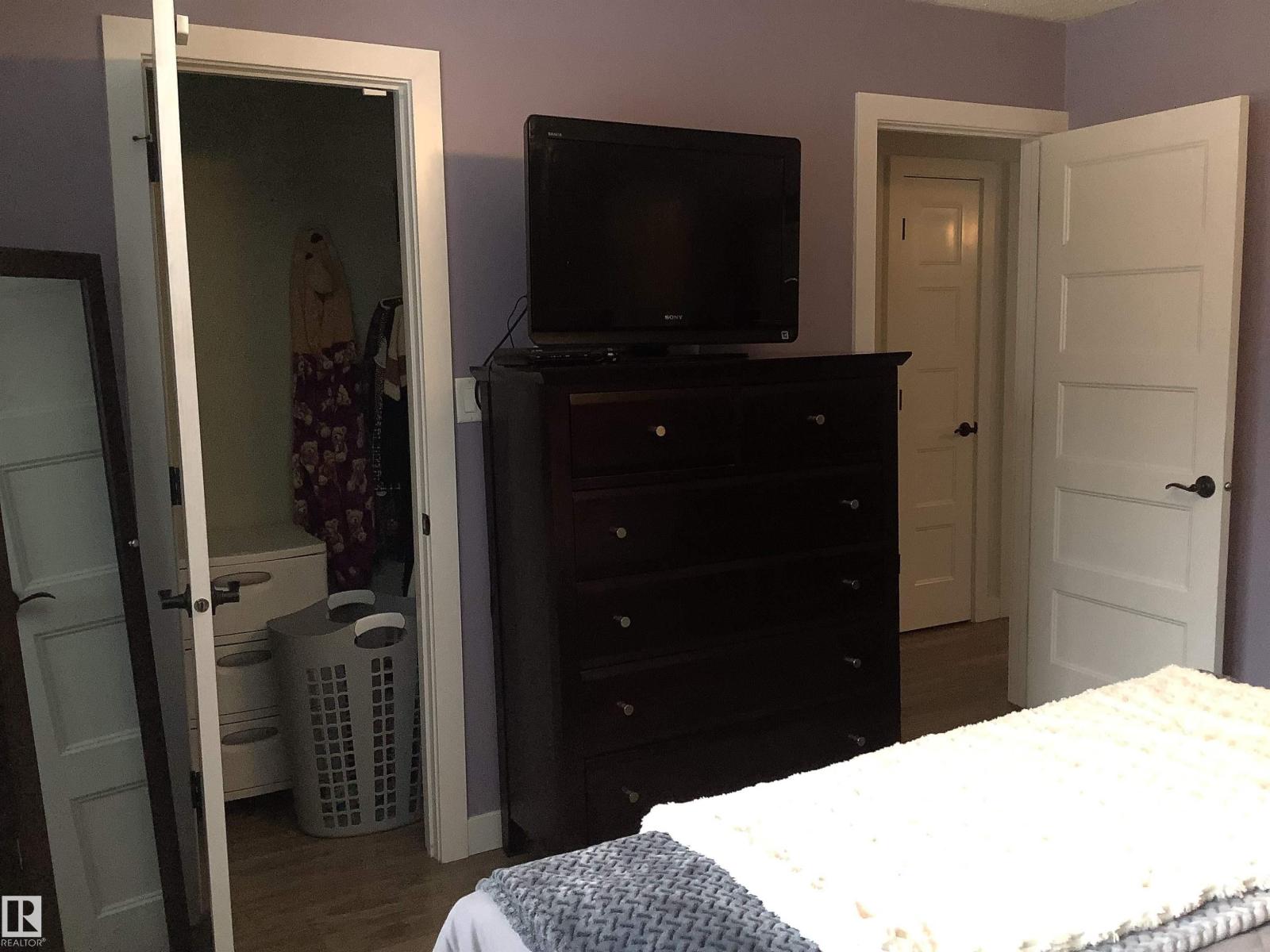 33 Arlington Dr, St. Albert, Alberta  T8N 2Z1 - Photo 12 - E4474845