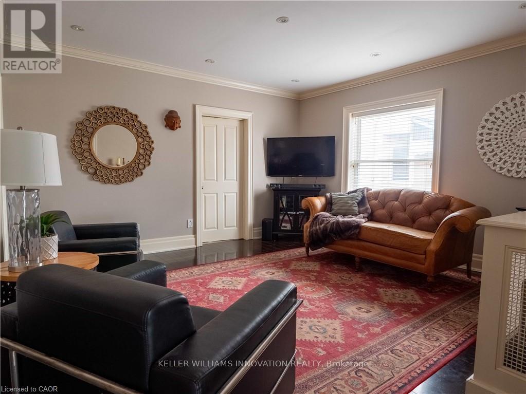 Main Floor - 193 Vine Street, St. Catharines, Ontario  L2M 4S7 - Photo 10 - X12821014