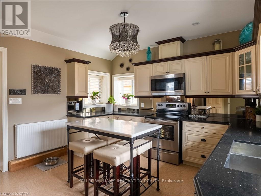 Main Floor - 193 Vine Street, St. Catharines, Ontario  L2M 4S7 - Photo 14 - X12821014