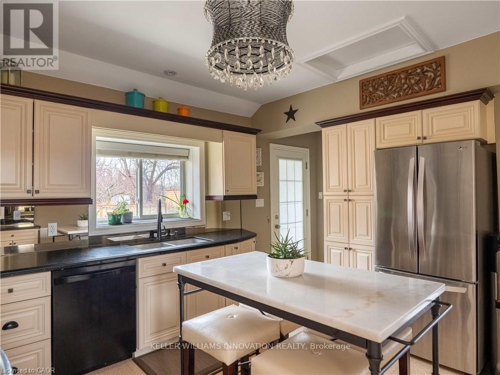 Main Floor - 193 Vine Street, St. Catharines, Ontario  L2M 4S7 - Photo 15 - X12821014