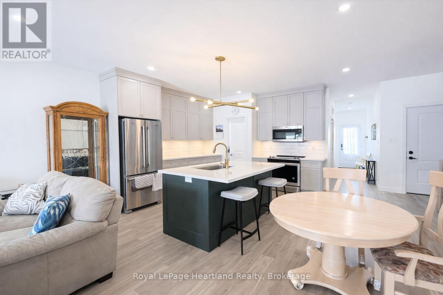 20 Silver Creek Road, Huron East, Ontario  N0K 1W0 - Photo 3 - X12768206