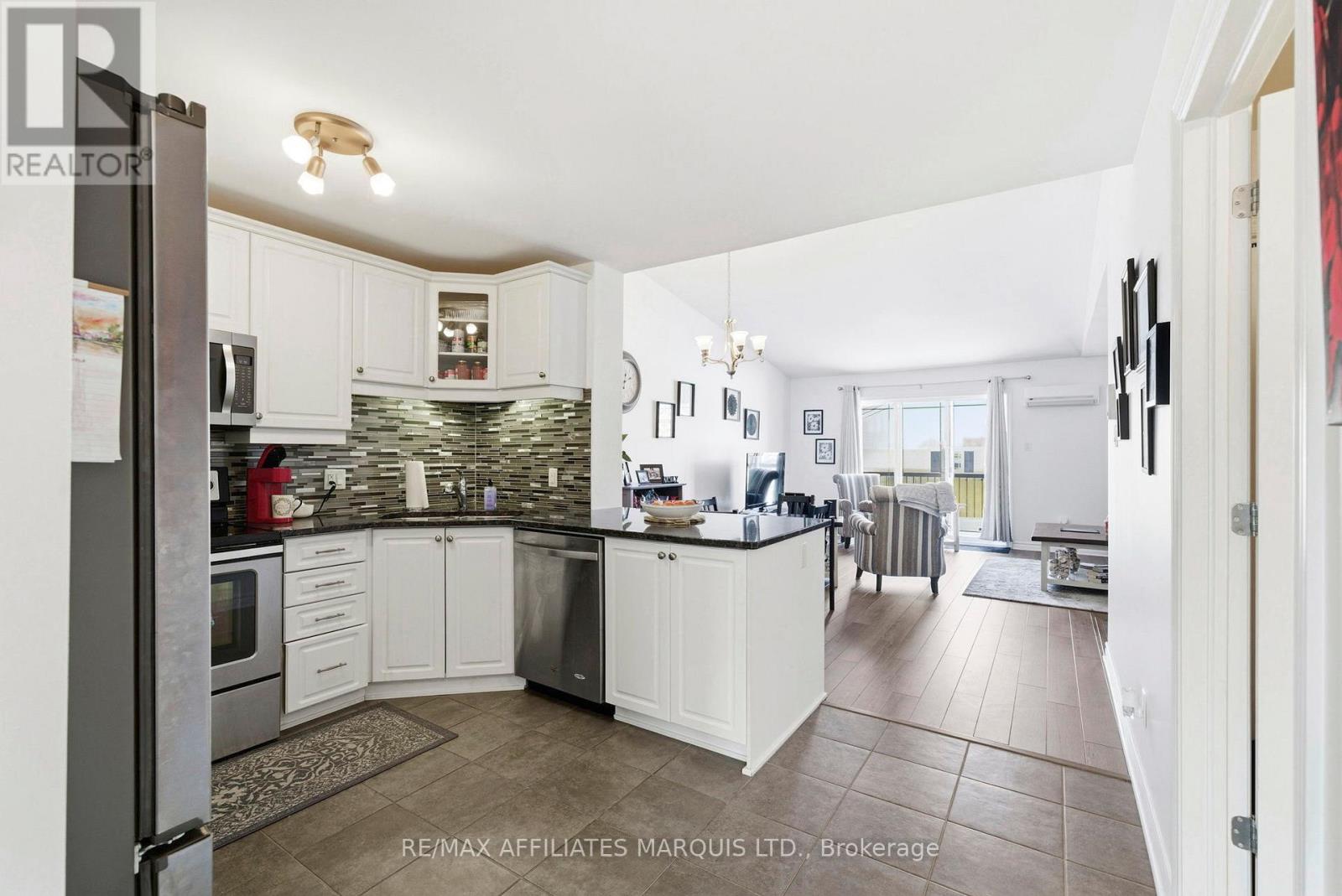 202 - 222 First Street E, Cornwall, Ontario  K6H 0G2 - Photo 7 - X12821070