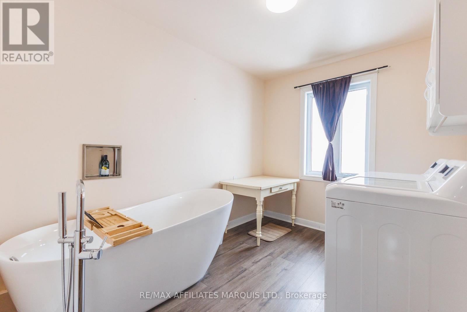 137 Park Avenue, North Glengarry, Ontario  K0C 1A0 - Photo 16 - X12821096