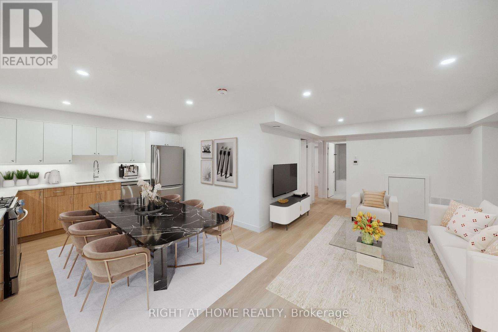 2 - 321 St George Street, Toronto, Ontario  M5R 2R2 - Photo 2 - C12716716