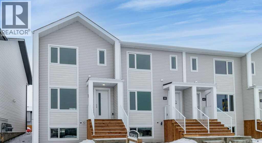 37 Louis Drive, Rural Red Deer County, Alberta  T4E 3E5 - Photo 1 - A2285661