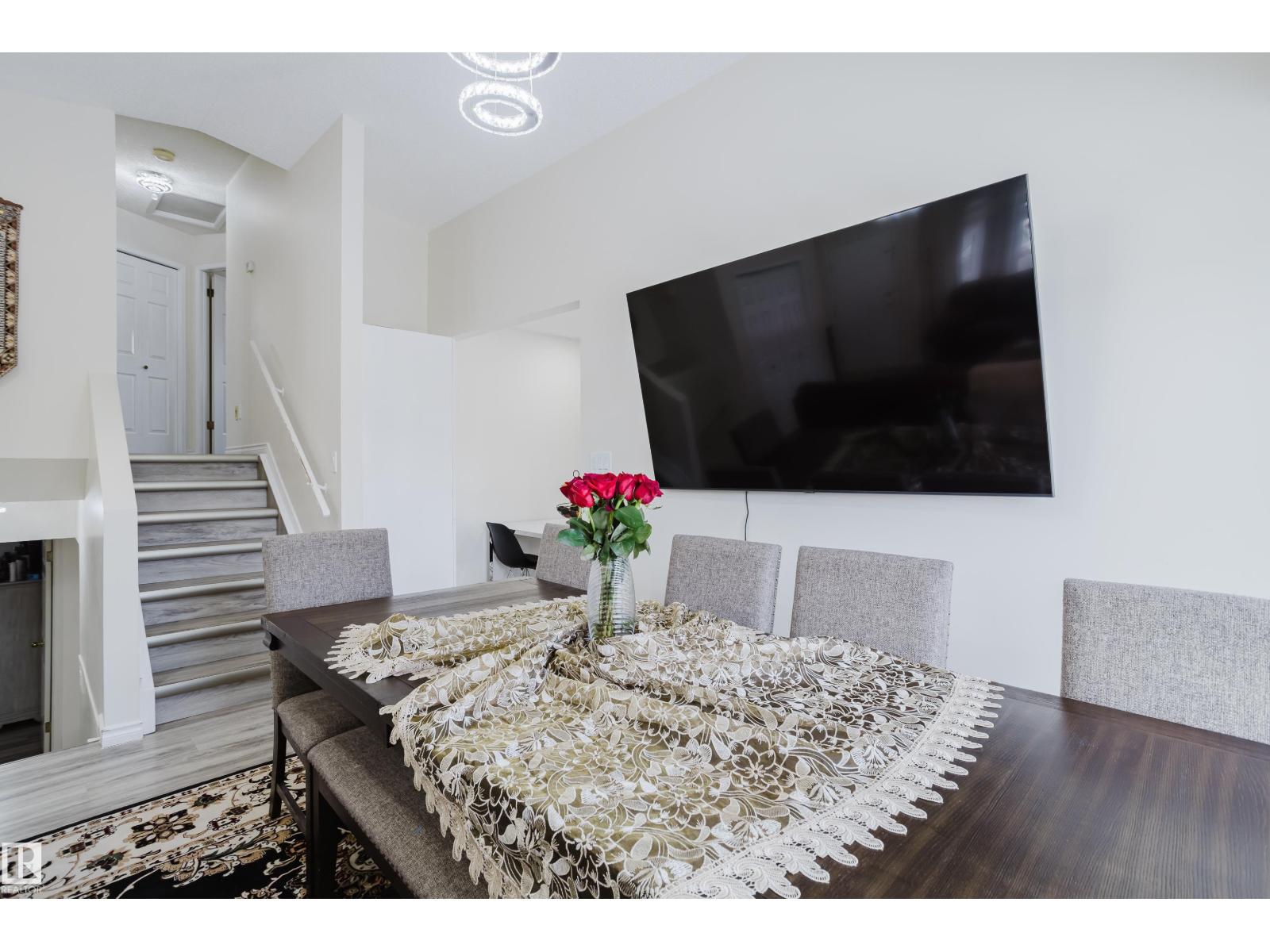 236 Lago Lindo Cr Nw, Edmonton, Alberta  T5Z 1Y5 - Photo 6 - E4474806