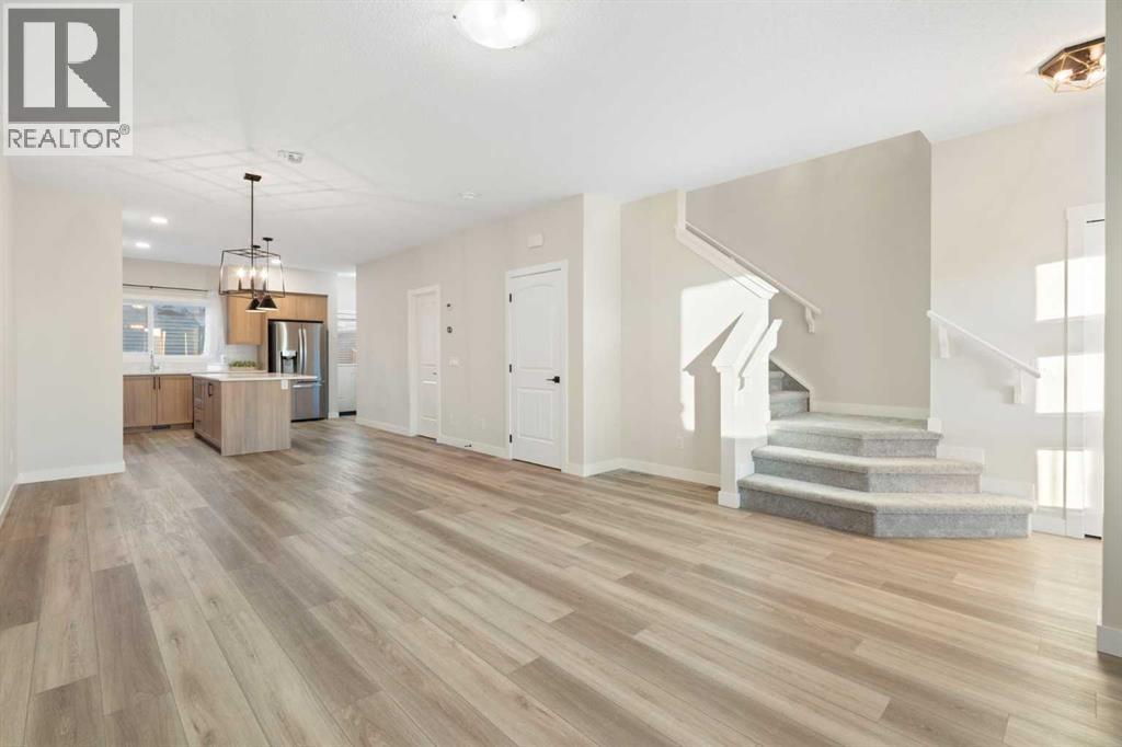 99 Edith Passage Nw, Calgary, Alberta  T3R 2B5 - Photo 11 - A2278688